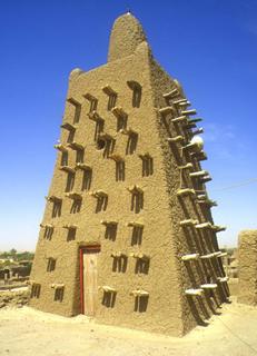 Tombouctou, minaret de la mosquée Djingareiber (c) Yves TRAYNARD - 2000