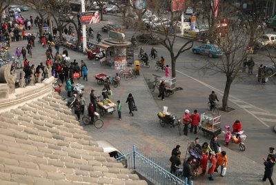 Baoding, Tour de la cloche, marchands ambulants (c) Yves Traynard 2009