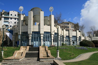 Paris, Parc de Belleville, Micro-éoliennes (c) Yves Traynard 2010 