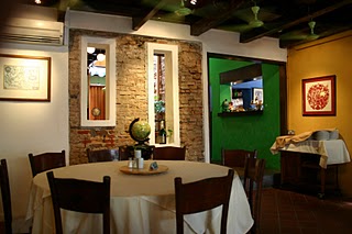 Malacca, restaurant Geographier (c) Yves Traynard 2007