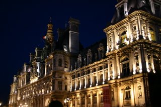 Paris, Hôtel de ville, façade (c) Yves TRAYNARD 2005