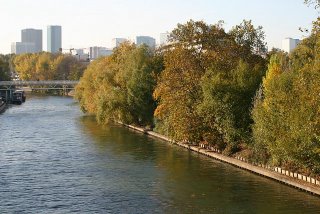 Paris, Ile de la Jatte (c) Yves Traynard 2005