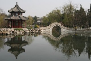 Baoding, Jardin du Lotus (c) Yves Traynard 2009