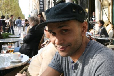 Paris, Champs Elysées, Ashraf (c) Yves Traynard 2008