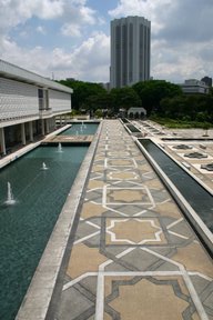 Kuala Lumpur, Mosquee nationale (c) Yves Traynard 2007