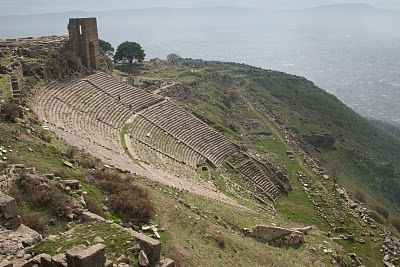 Pergame, LE théâtre (c) Yves Traynard 2007