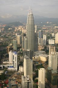Kuala Lumpur, Les tours Petronas (c) Yves Traynard 2007