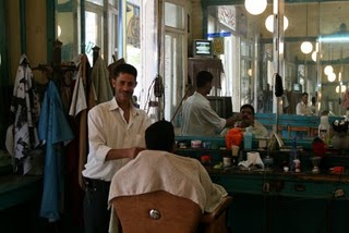 Port-Saïd, Salon de coiffure (c) Yves Traynard 2008