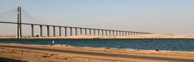 Al-Qantara, Le pont sur le canal de Suez (c) Yves Traynard 2008