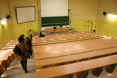 Créteil, Université Paris XII, Amphi jaune (c) Yves Traynard 2006