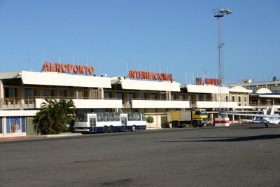 Aeroport de Maputo (c) Yves Traynard 2006