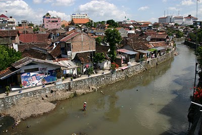 Yogyakarta, kampung populaire (c) Yves Traynard 2007
