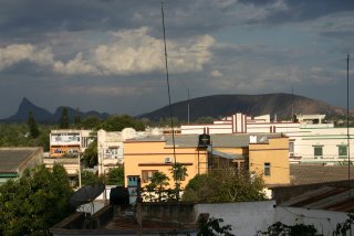 Nampula, City from Commercial Center (c) Yves Traynard 2006