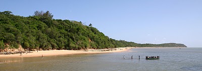 Inhaca, Mozambique (c) Yves Traynard 2007