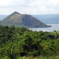 Le Taal, un si paisible volcan...